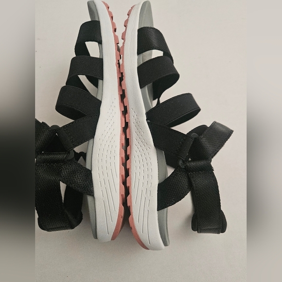 RYKA - SIZE 8M Black and Gray Athletic Sandals with Adjustable Straps - Picture 2 of 6